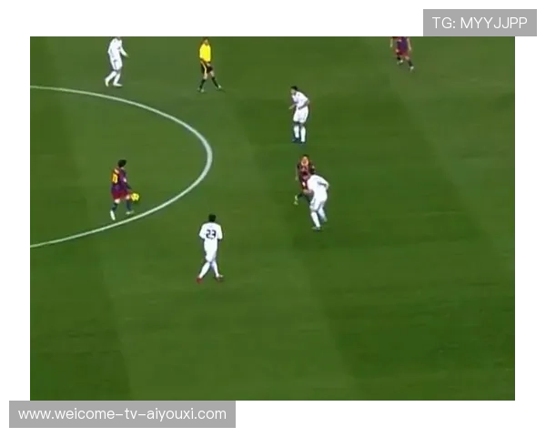 巴萨定位球战术变化,后点偷袭得手,巴萨 dest 巴萨定位球战术变化,后点偷袭得手,巴萨 dest